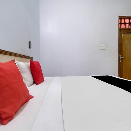 Capital O Divine Hotel Amritsar Exterior foto