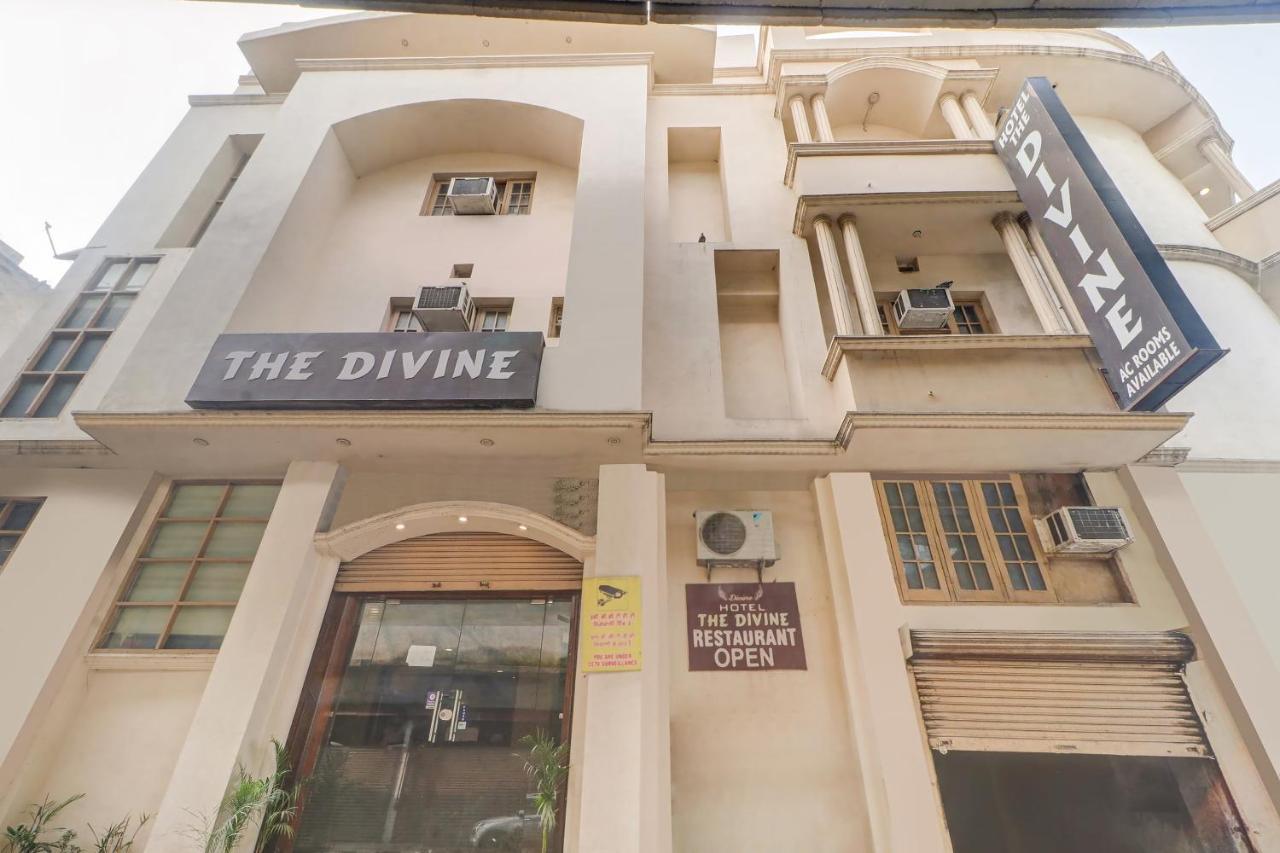 Capital O Divine Hotel Amritsar Exterior foto
